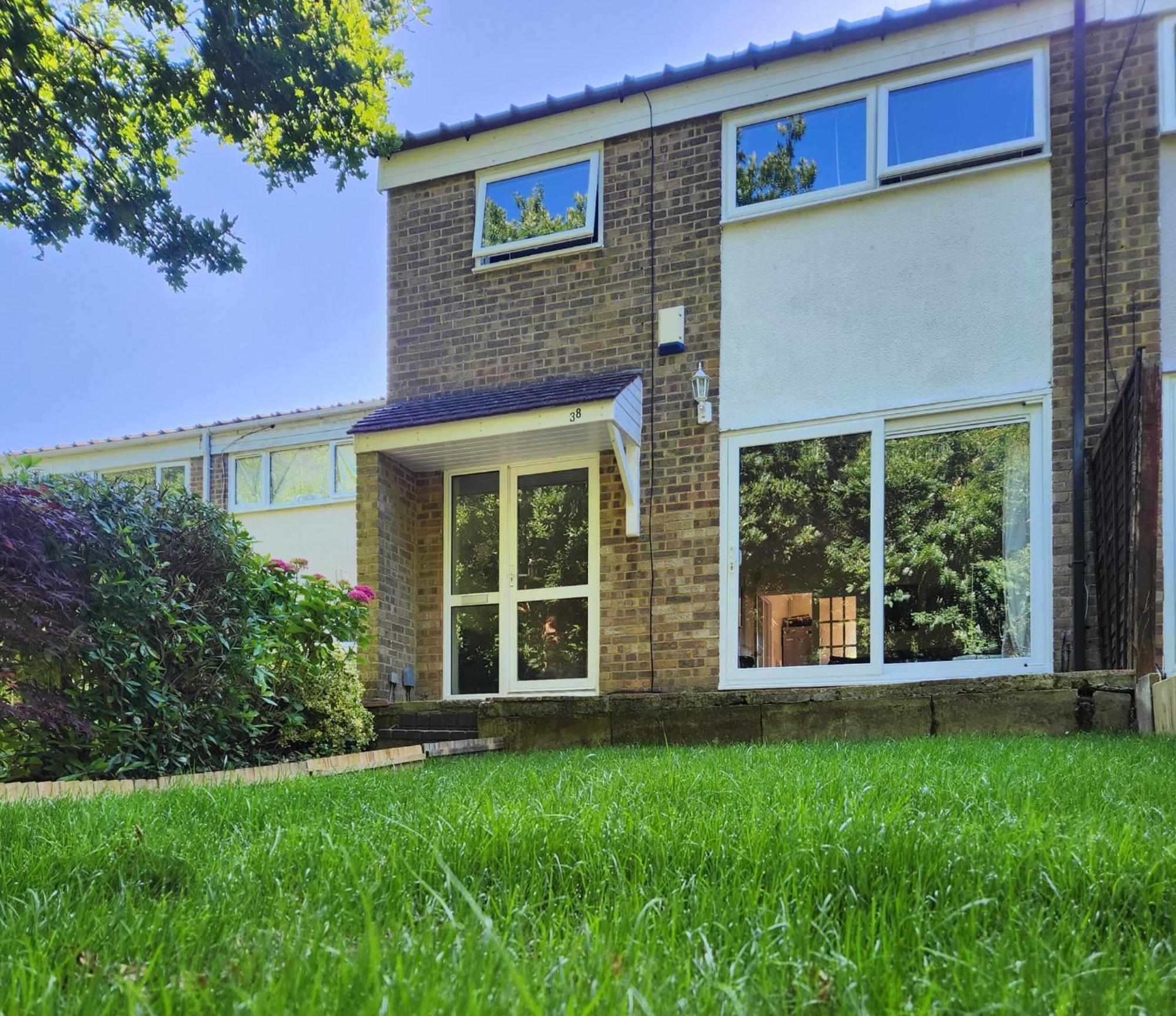 Twin Room In Crawley,Gatwick,West Sussex Ifield 외부 사진